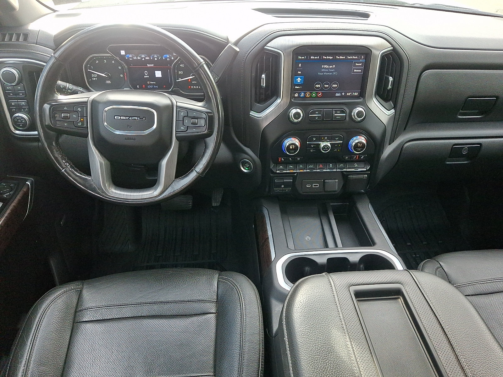Used 2019 GMC Sierra 1500 Denali w/ Driver Alert Package II AWD/4WD image 11