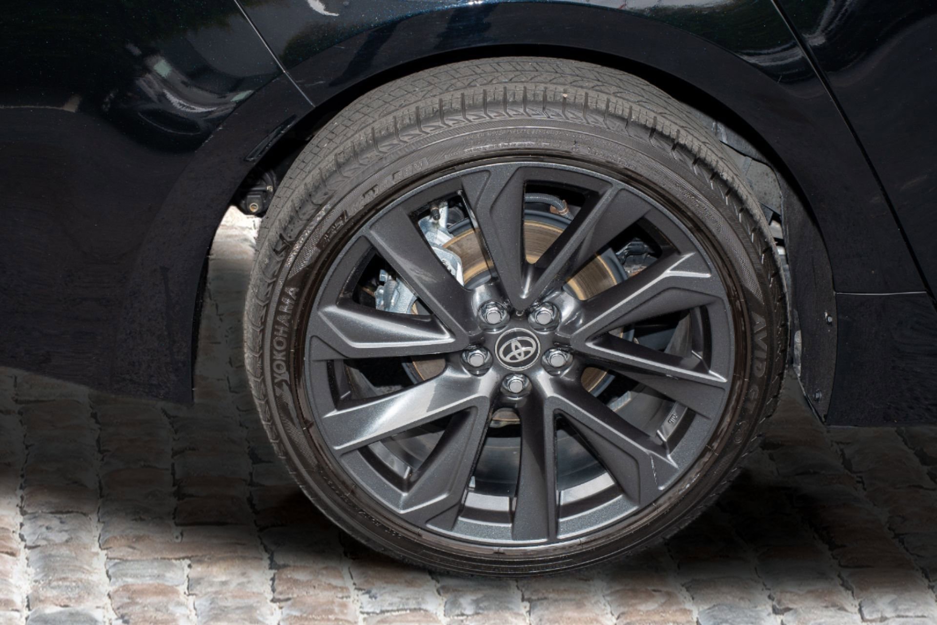 Used 2025 Toyota Corolla SE w/ SE Premium Package image 41