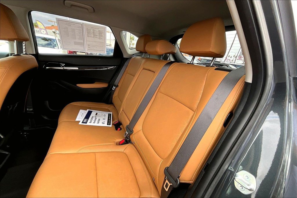 Used 2024 Kia Seltos SX AWD/4WD image 17