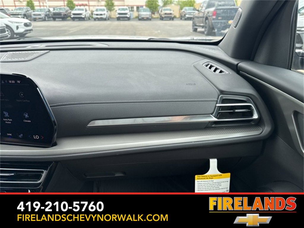 New 2025 Chevrolet Traverse LT w/ Enhanced Driving Package image 52