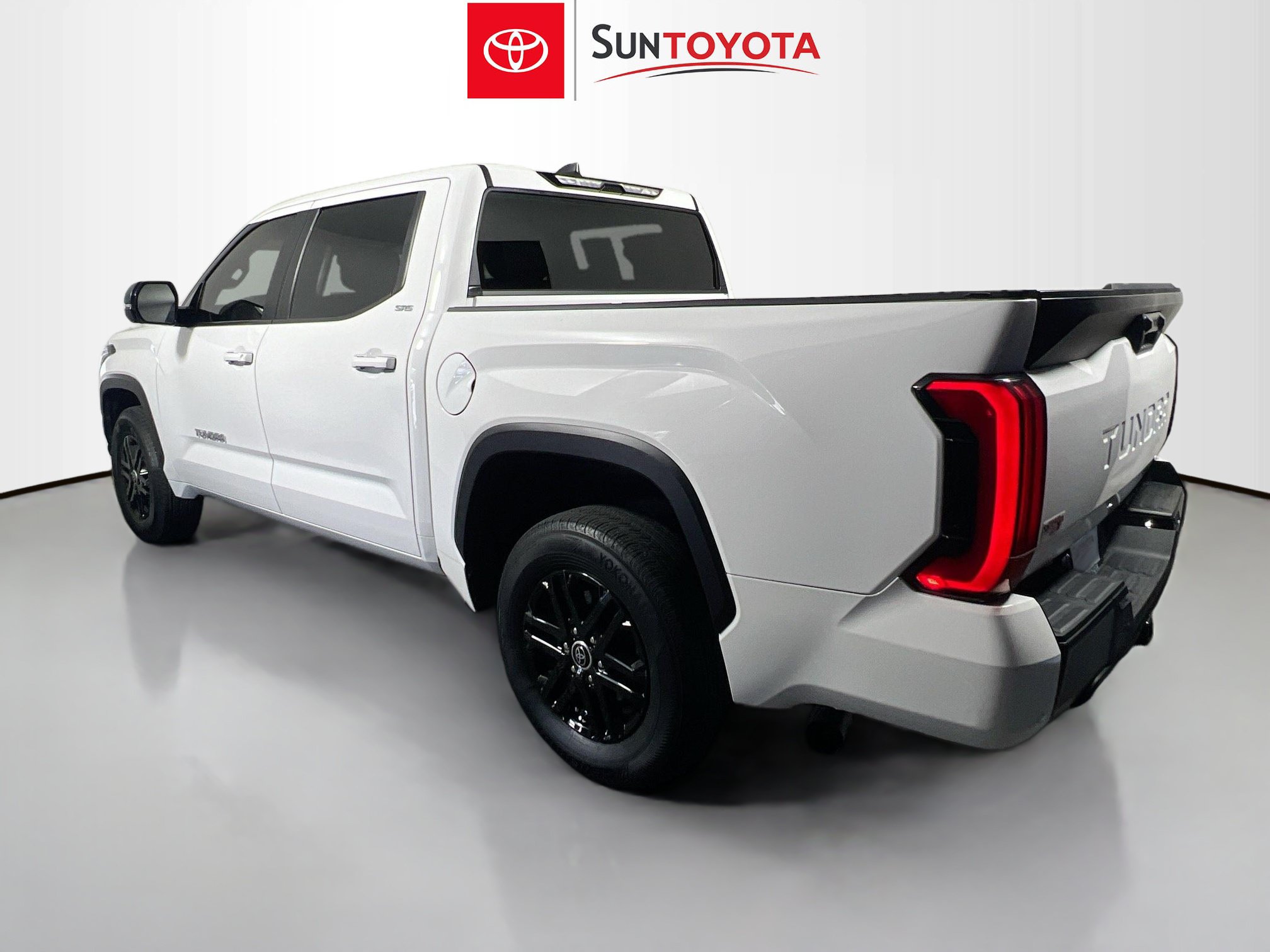 Used 2024 Toyota Tundra SR5 w/ SR5 Premium Package RWD image 6