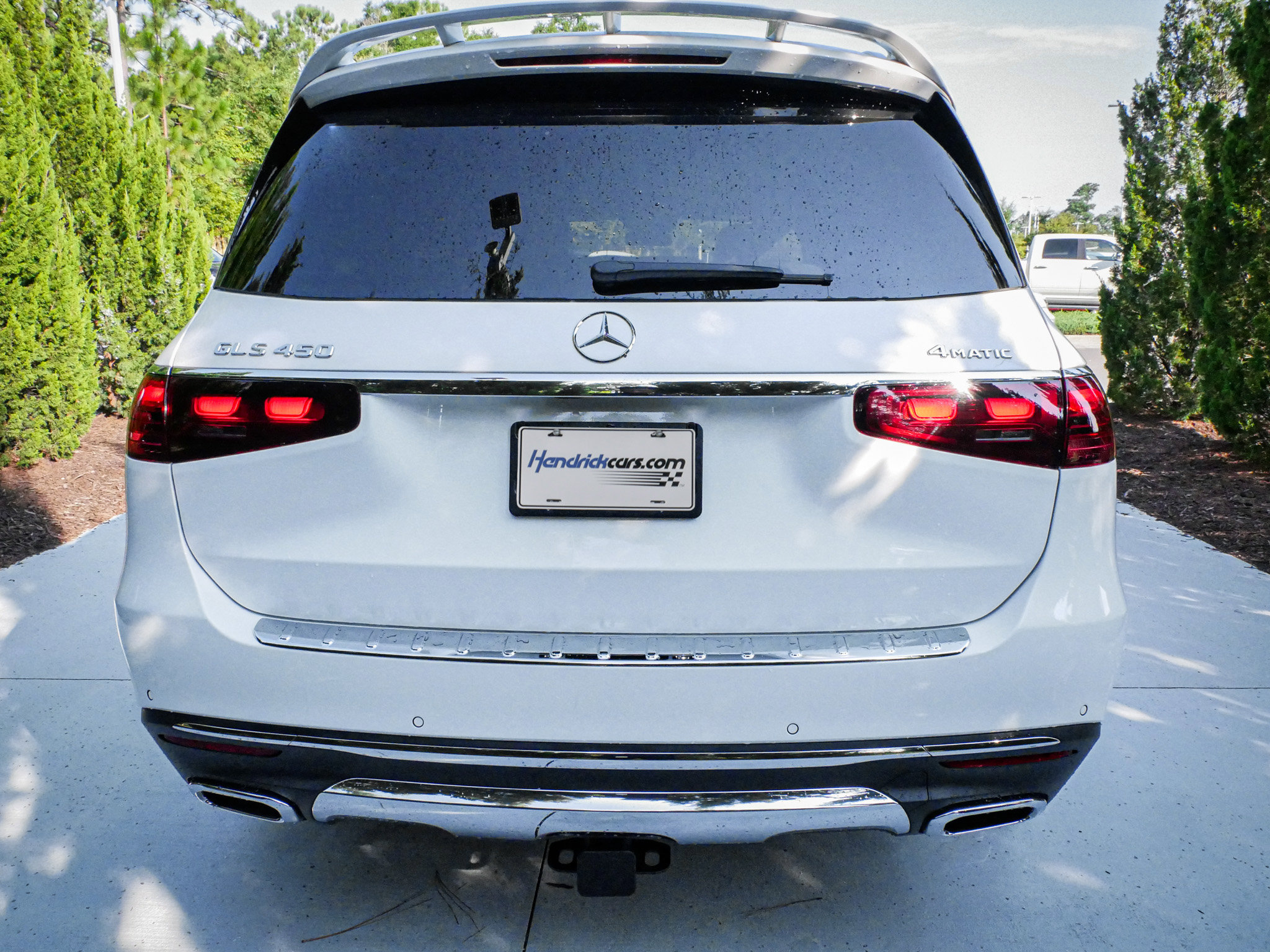 Used 2025 Mercedes-Benz GLS 450 4MATIC image 9