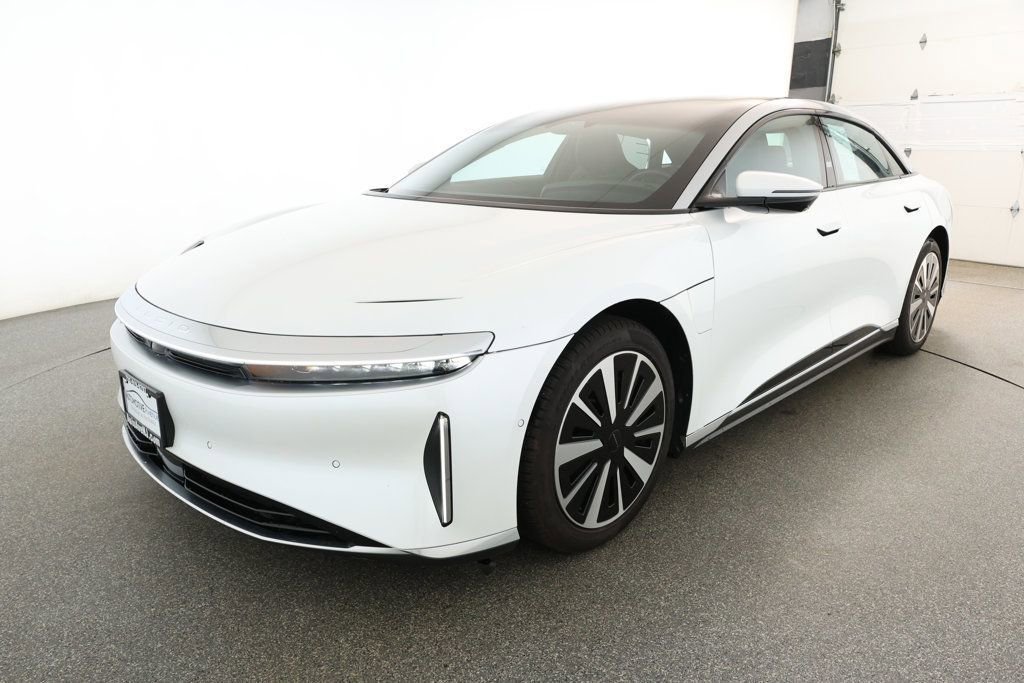 Used 2023 Lucid Air Touring image 1