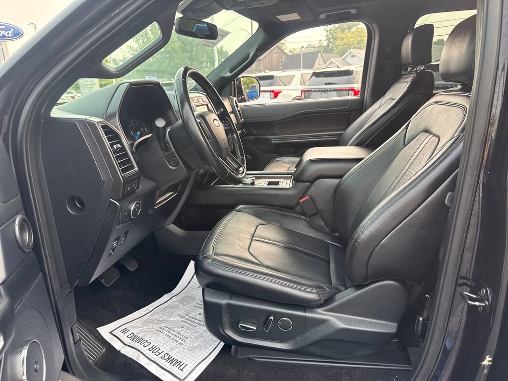 Used 2019 Ford Expedition Limited w/ Equipment Group 301A RWD image 14