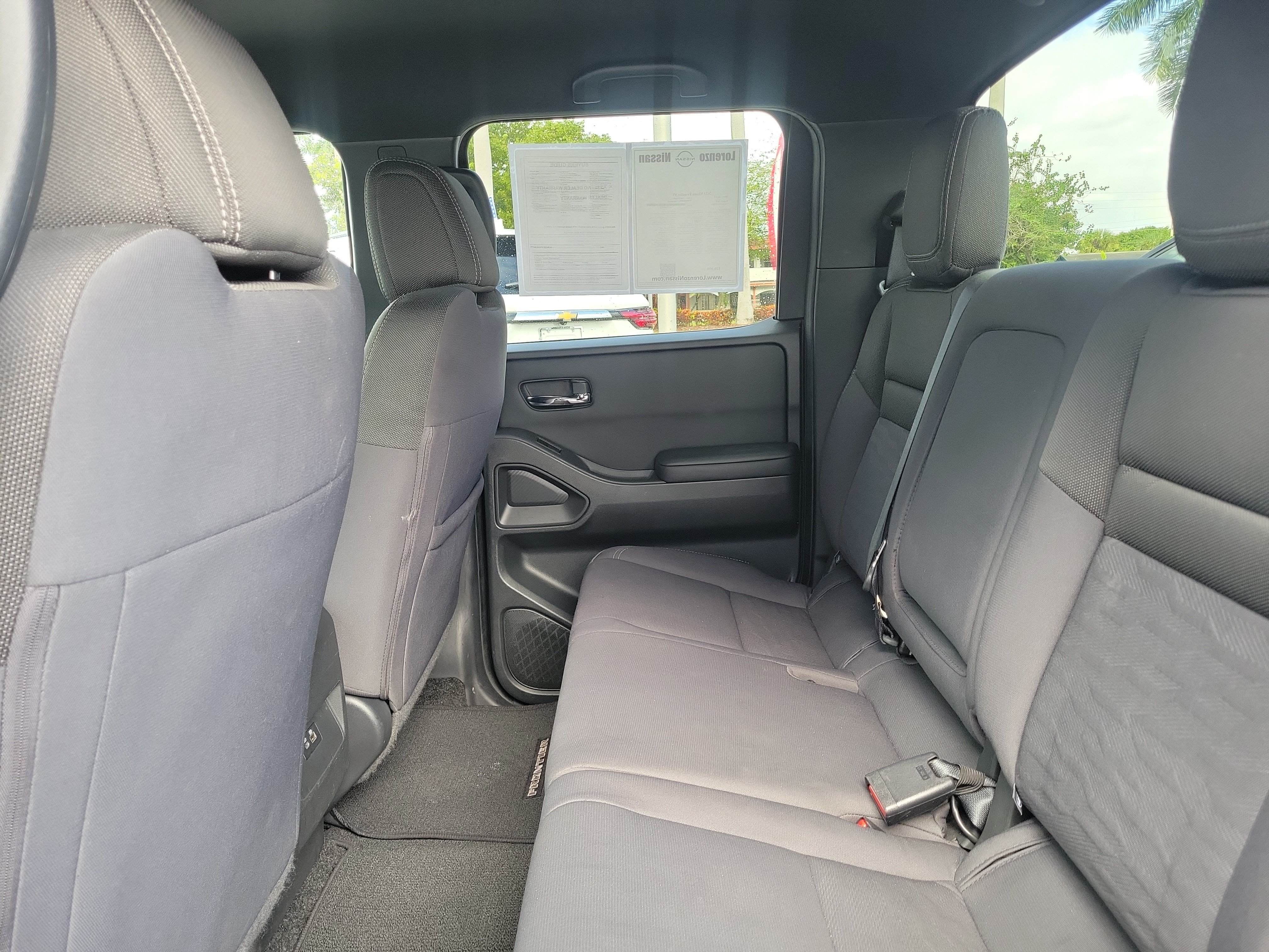 Used 2023 Nissan Frontier SV w/ Midnight Edition Package RWD image 16