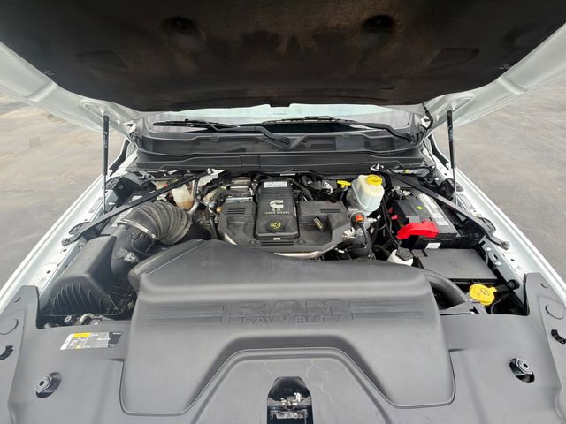 Used 2024 RAM 5500 Tradesman w/ Chrome Appearance Group AWD/4WD image 25