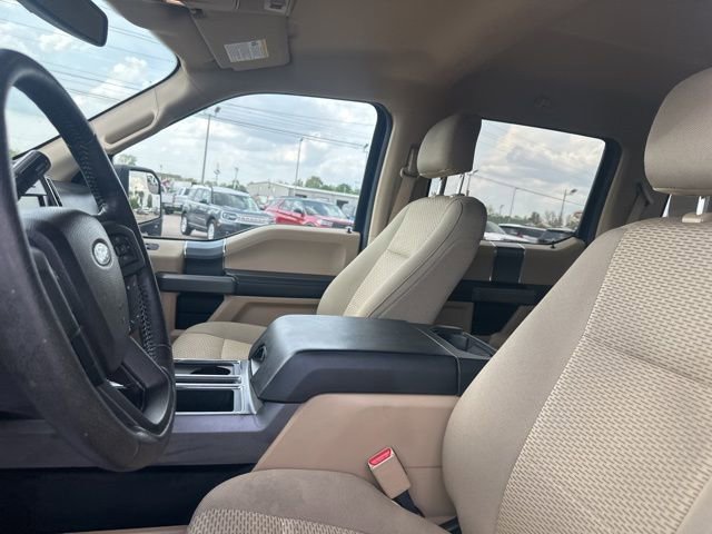 Used 2015 Ford F150 XLT w/ Equipment Group 302A Luxury image 37