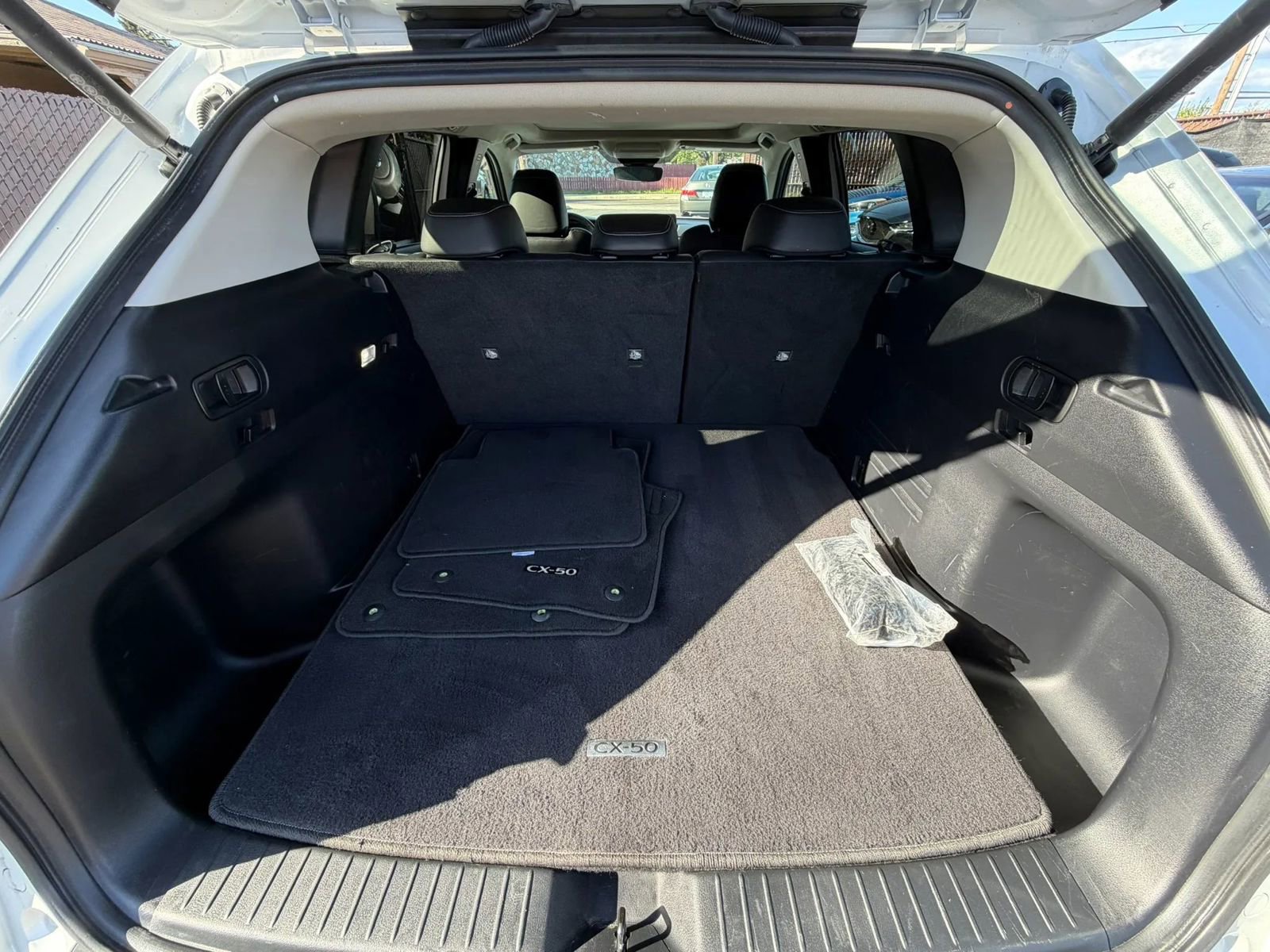 Used 2023 MAZDA CX-50 2.5 S w/ Cargo Package AWD/4WD image 11