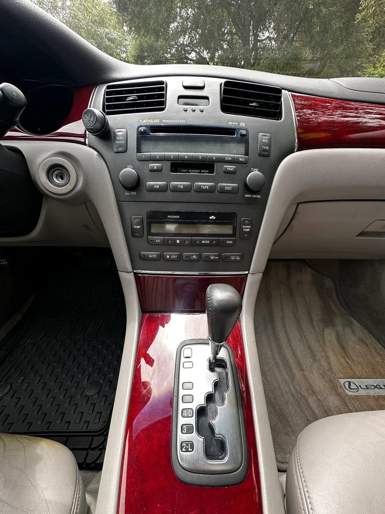 Used 2002 Lexus ES 330 FWD image 30