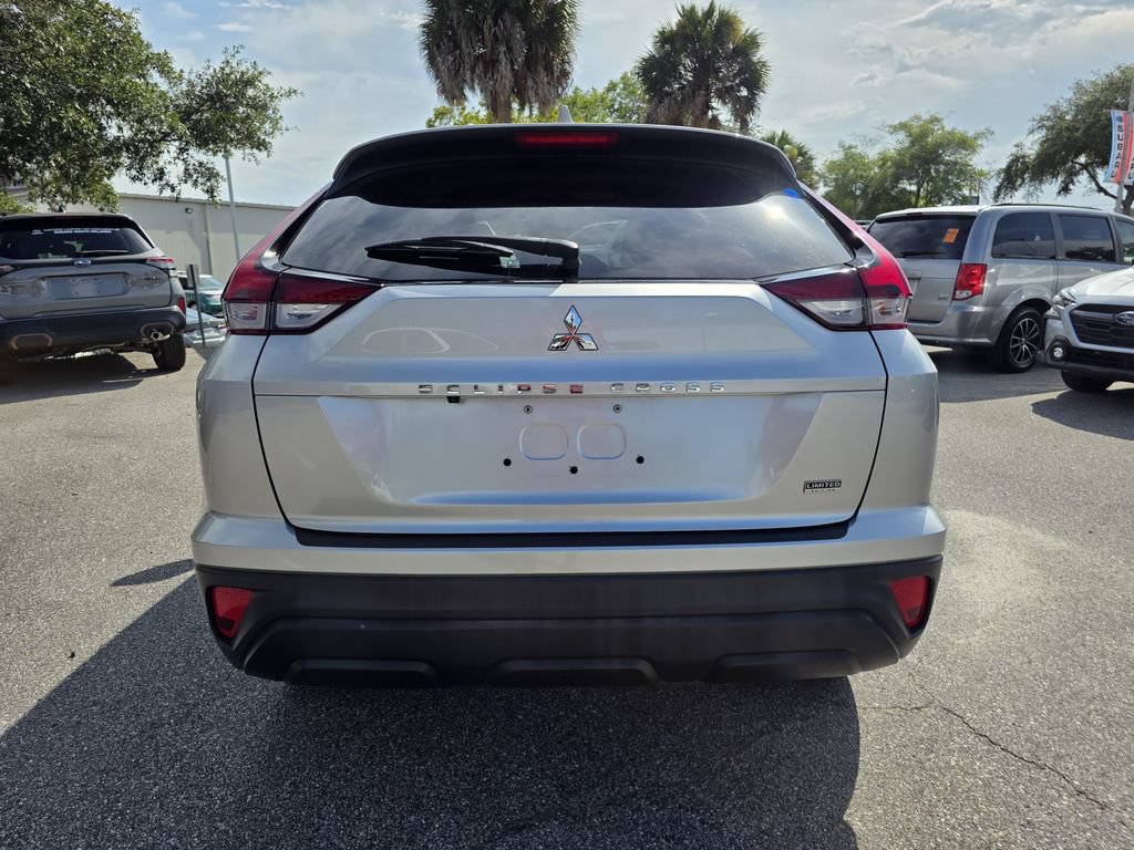 Used 2024 Mitsubishi Eclipse Cross LE AWD/4WD image 4