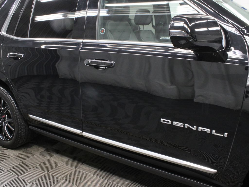 Used 2025 GMC Yukon Denali w/ Denali Reserve Package AWD/4WD image 44