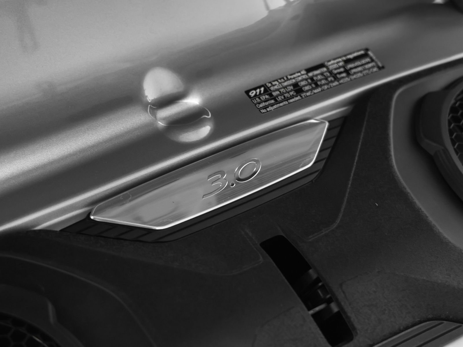 Certified 2020 Porsche 911 Carrera RWD image 23