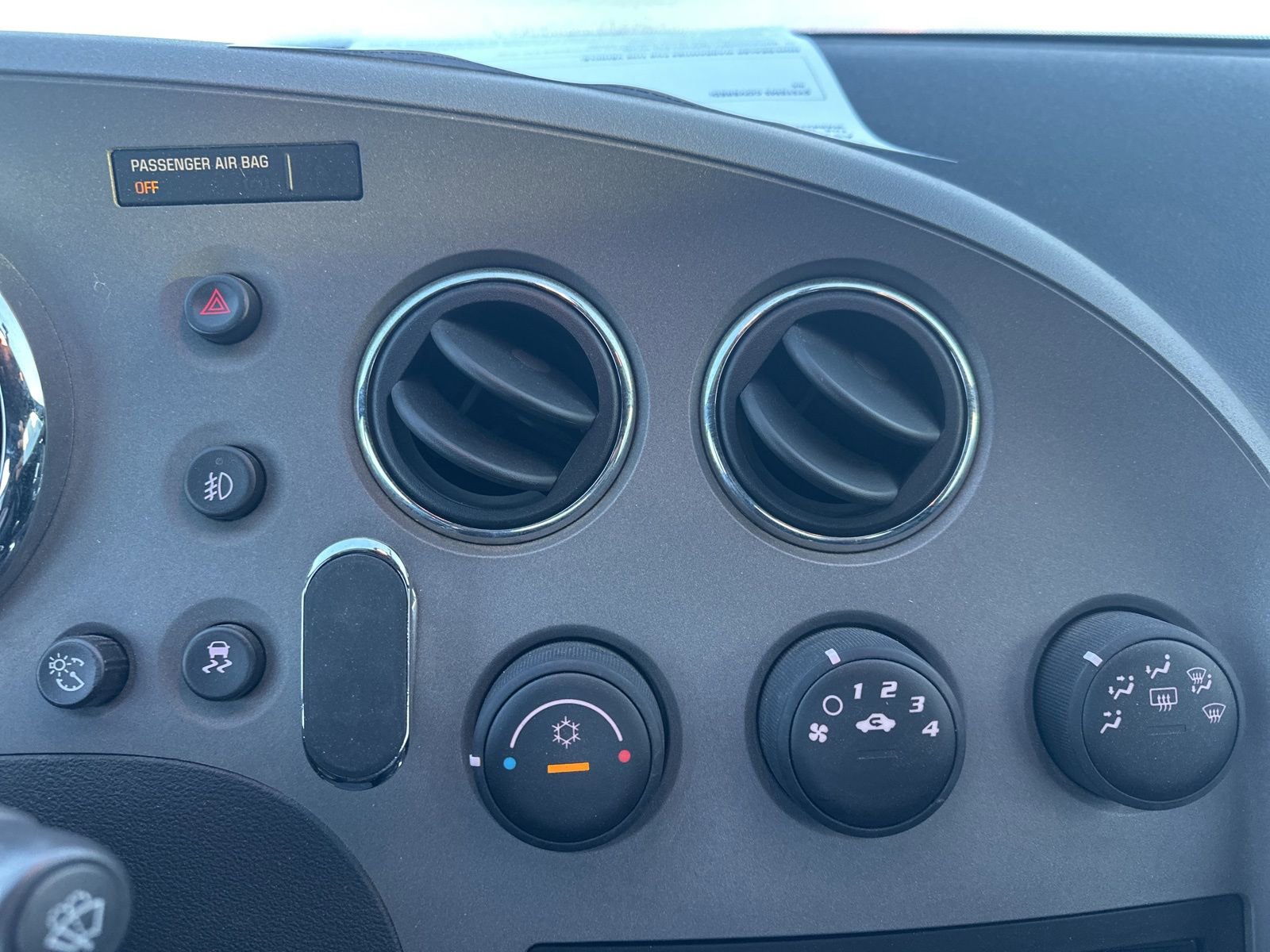 Used 2008 Pontiac Solstice Convertible w/ Premium Package image 16