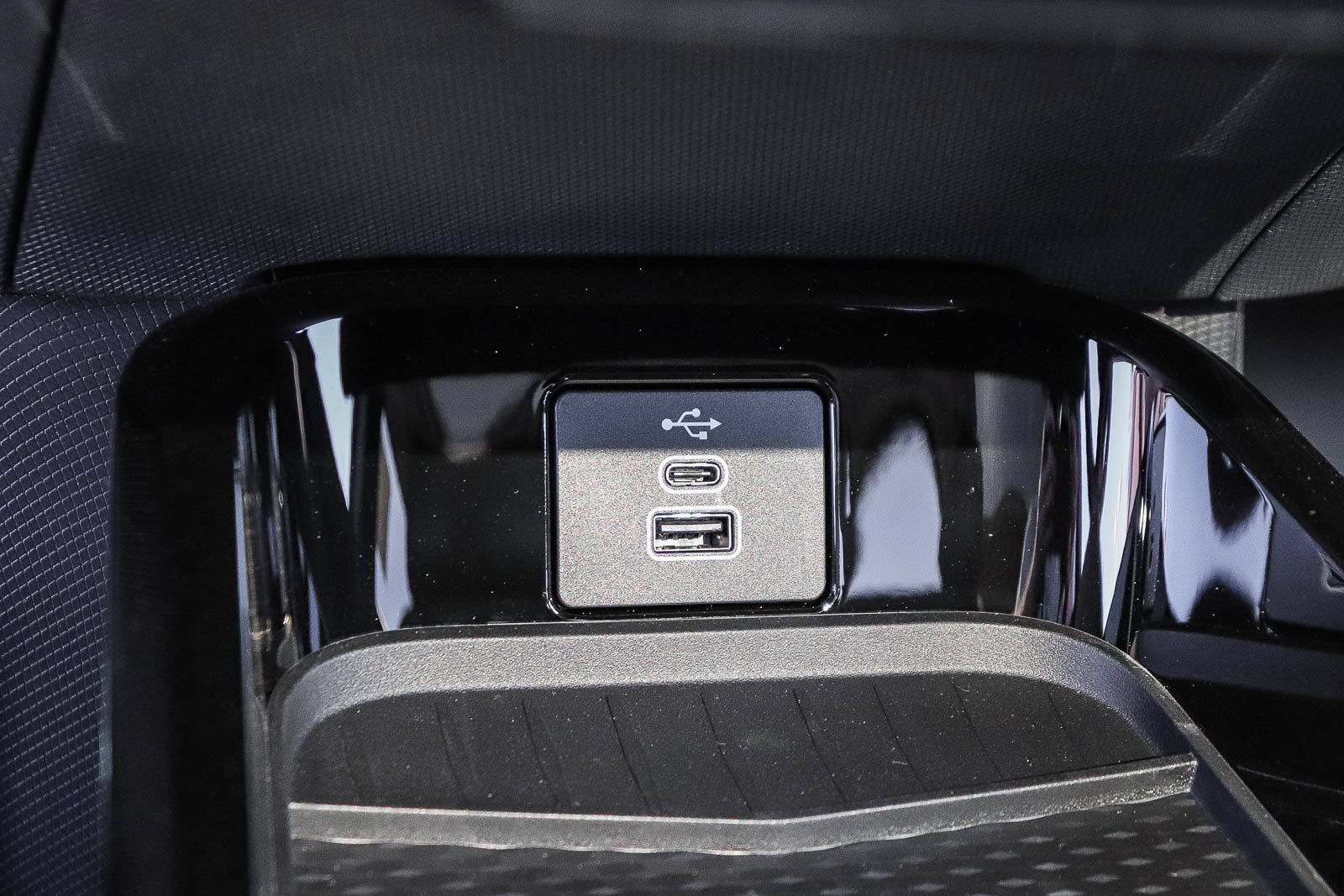 New 2026 Ford Mustang Mach-E Premium w/ Sport Appearance Package RWD image 24