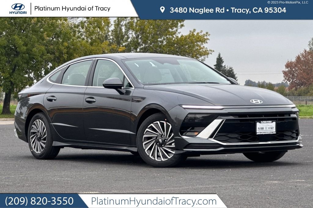 New 2026 Hyundai Sonata SEL image 1