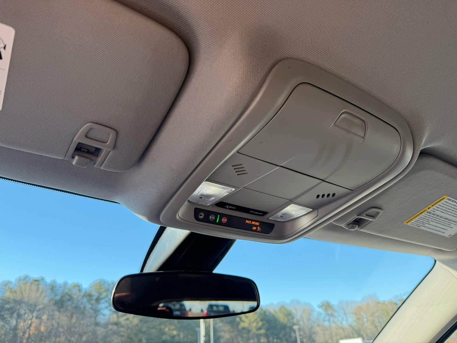 Used 2025 Chevrolet Blazer LT image 26