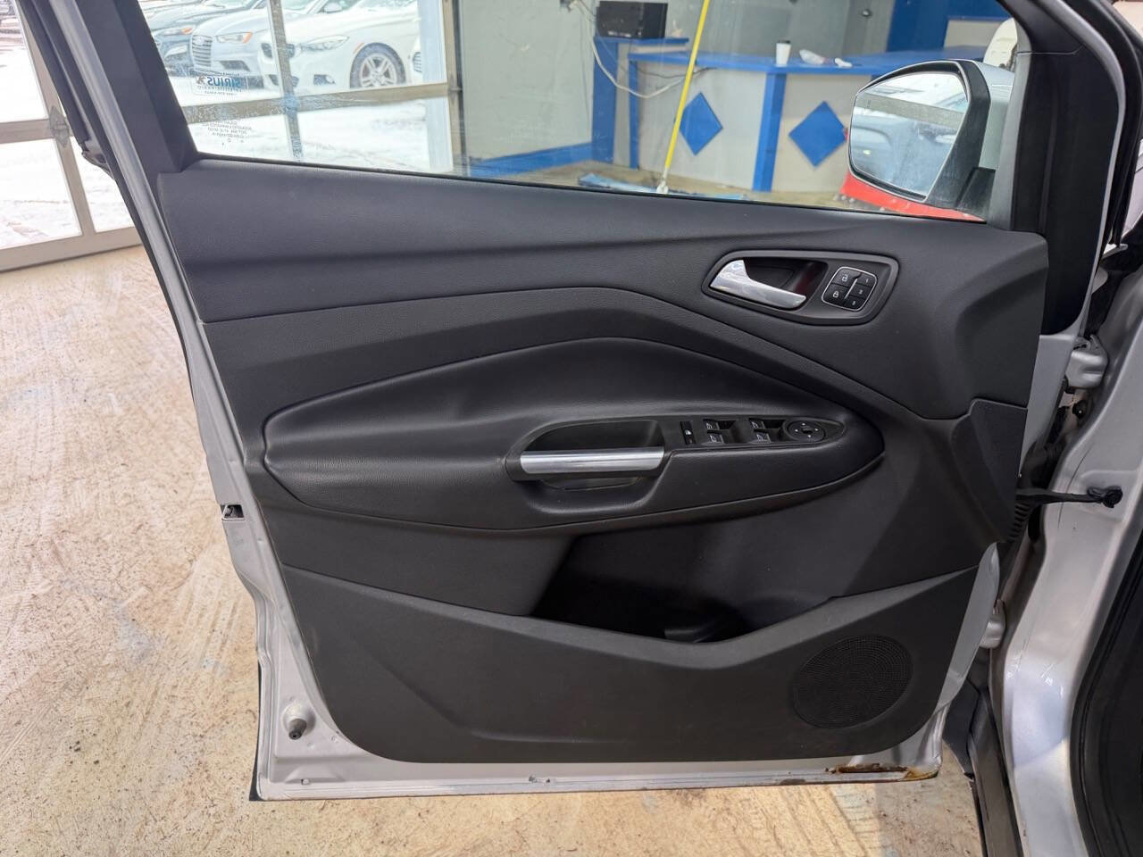 Used 2017 Ford Escape Titanium w/ Equipment Group 301A FWD image 24