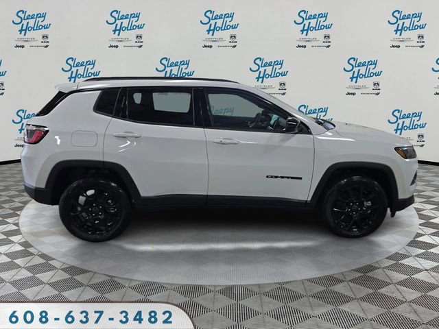 New 2026 Jeep Compass Latitude AWD/4WD image 4