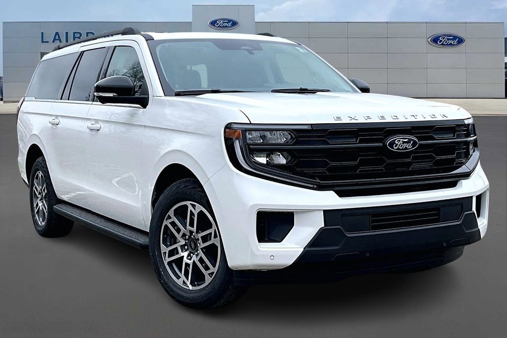 New 2026 Ford Expedition Max Active image 2