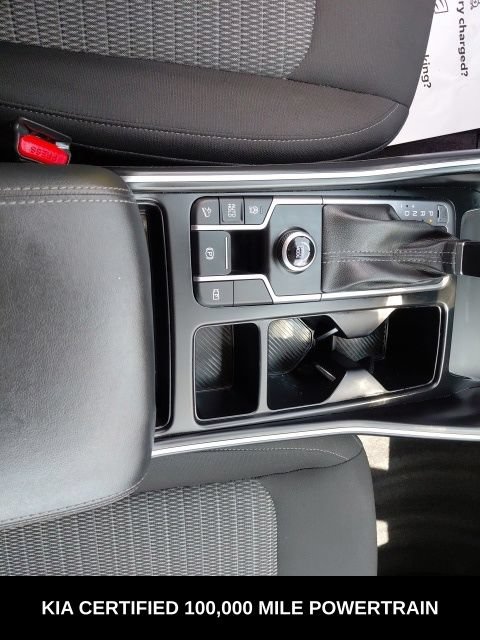 Certified 2024 Kia Sorento LX FWD image 14
