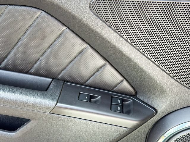 Used 2011 Ford Mustang GT Premium w/ Electronics Pkg RWD image 18