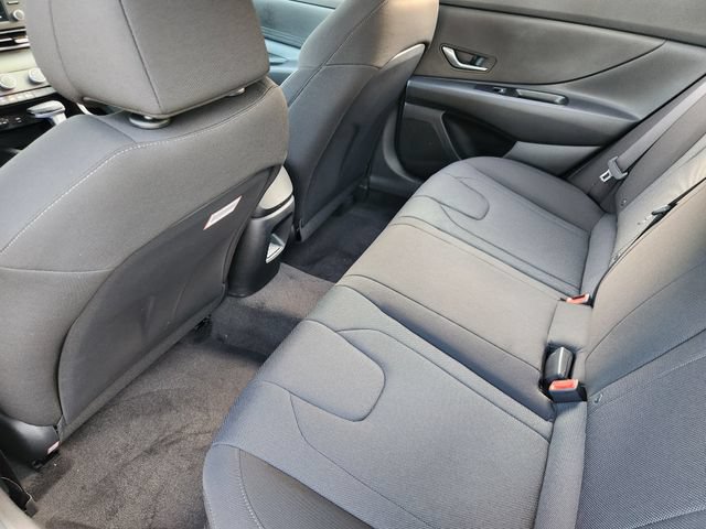 Certified 2026 Hyundai Elantra SE FWD image 20