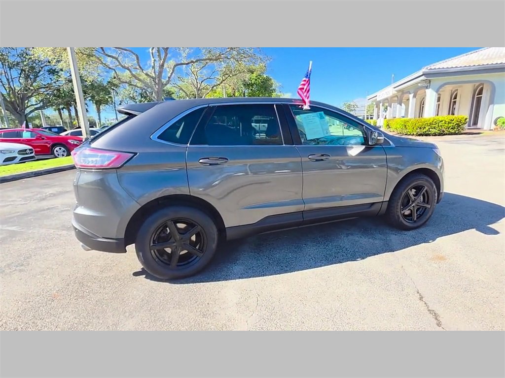Used 2018 Ford Edge SEL w/ Equipment Group 201A image 41