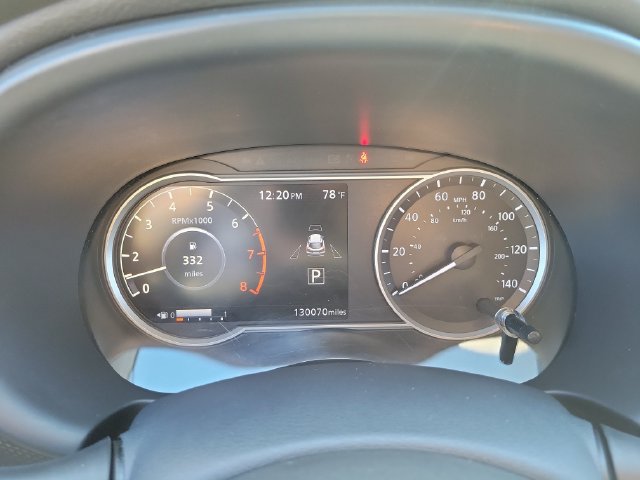 Used 2018 Nissan Kicks SV FWD image 24
