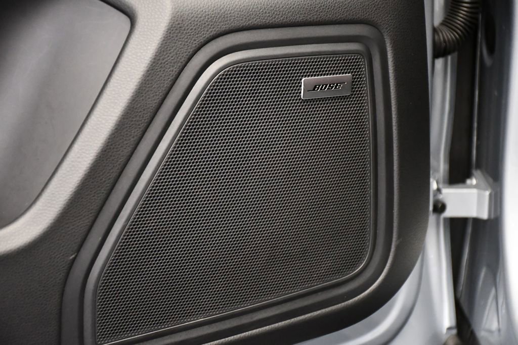 Used 2025 Porsche Macan Turbo image 39