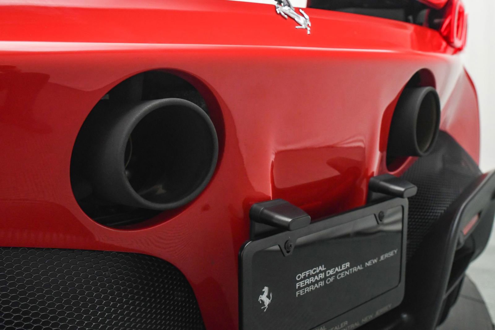 Used 2023 Ferrari SF90 Stradale image 19