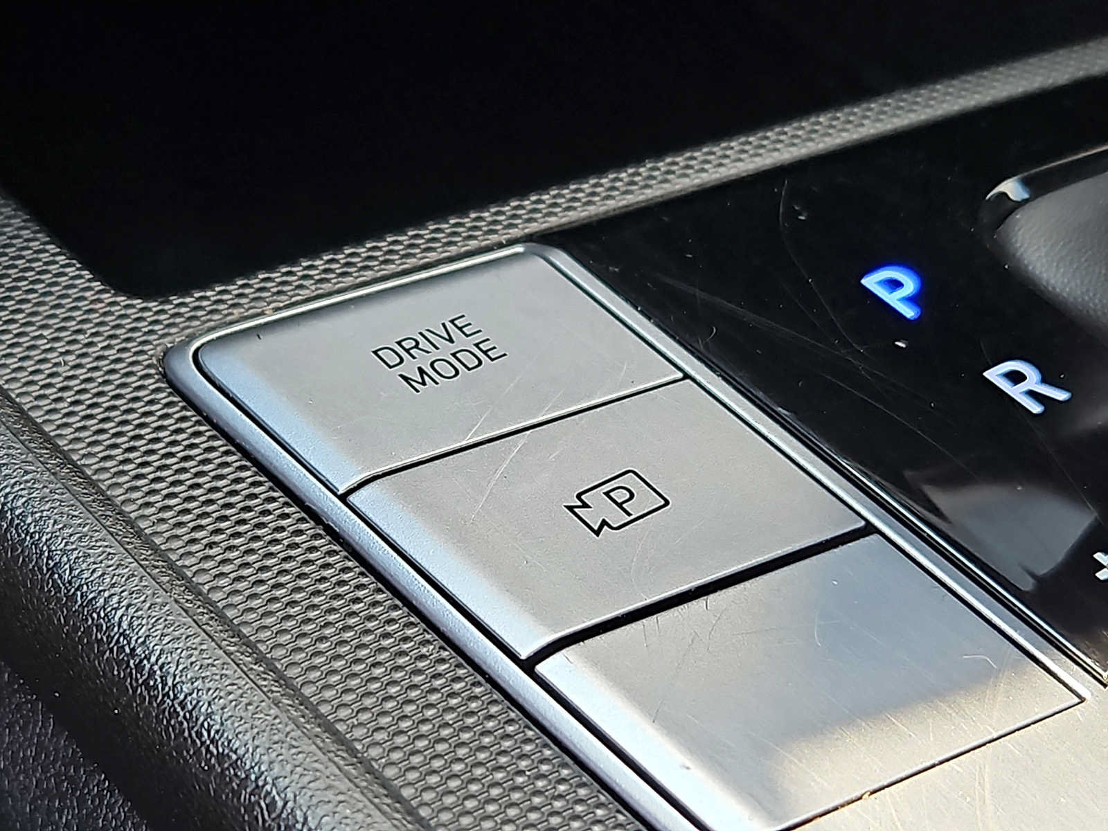 Used 2024 Hyundai Elantra SEL FWD image 27