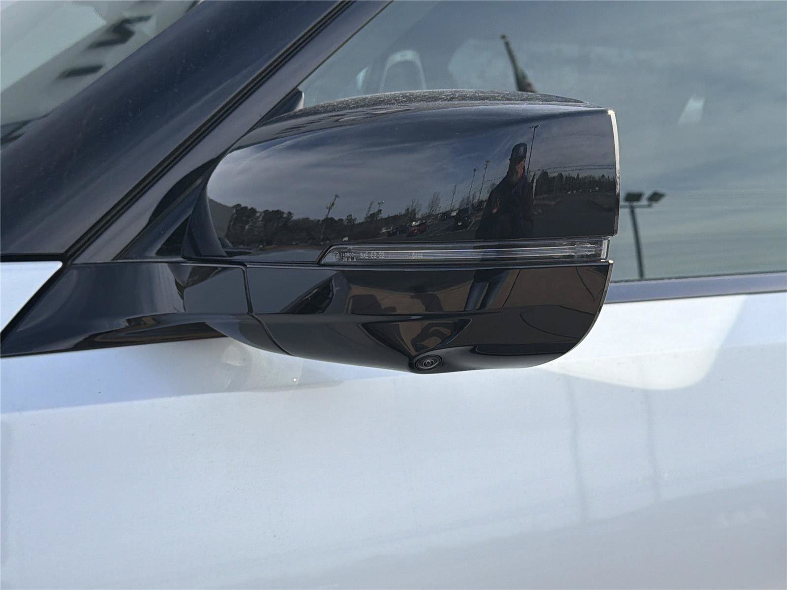 New 2026 INFINITI QX80 4WD w/ Sport Exterior Package image 60