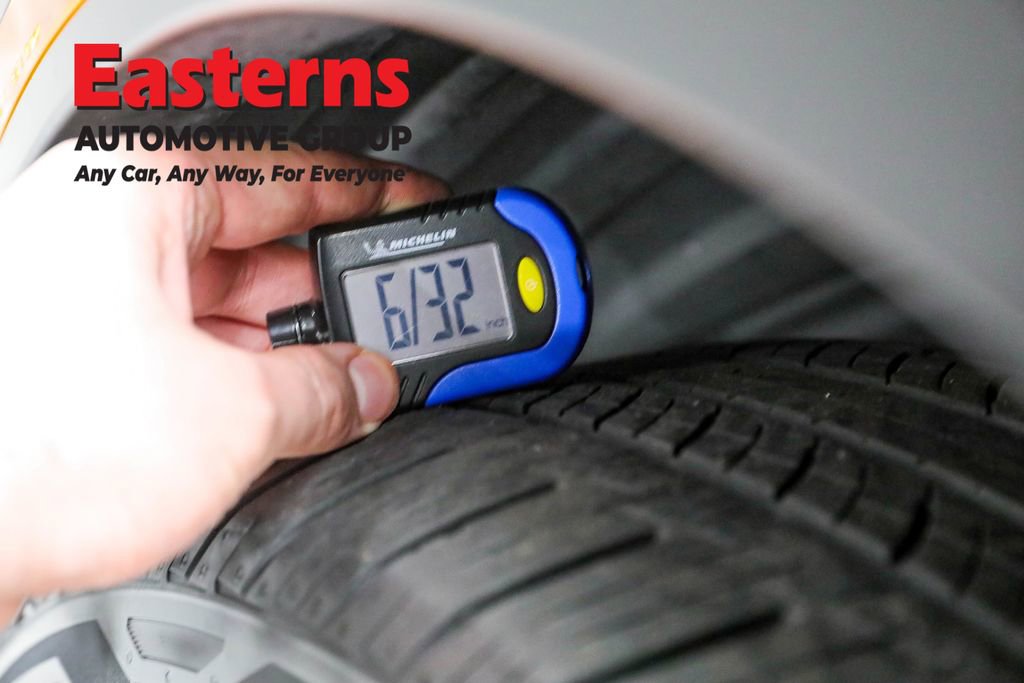 Used 2023 Mitsubishi Outlander SE image 28