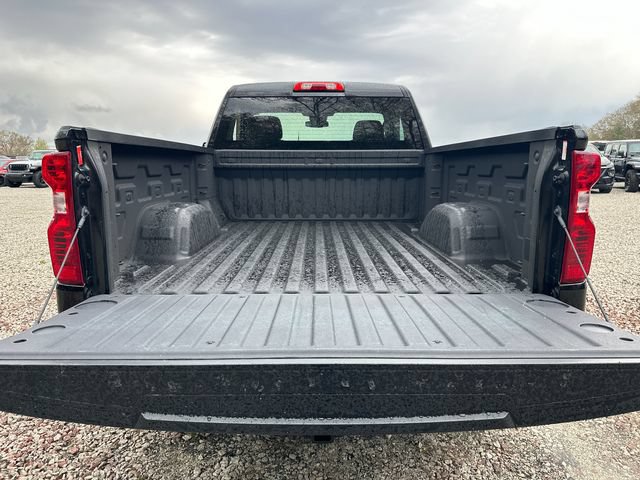 Used 2025 Chevrolet Silverado 1500 W/T w/ WT Value Package AWD/4WD image 13