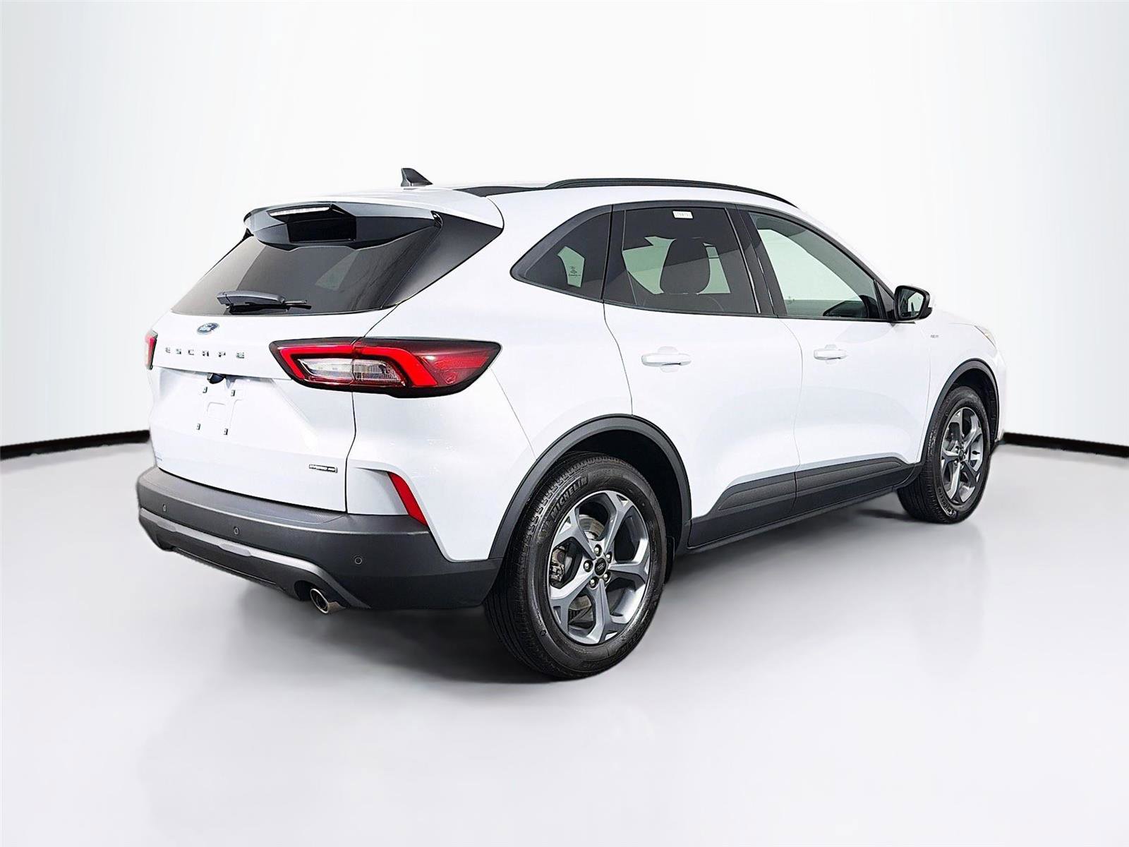 Used 2025 Ford Escape ST-Line Select w/ Tech Pack #1 AWD/4WD image 7