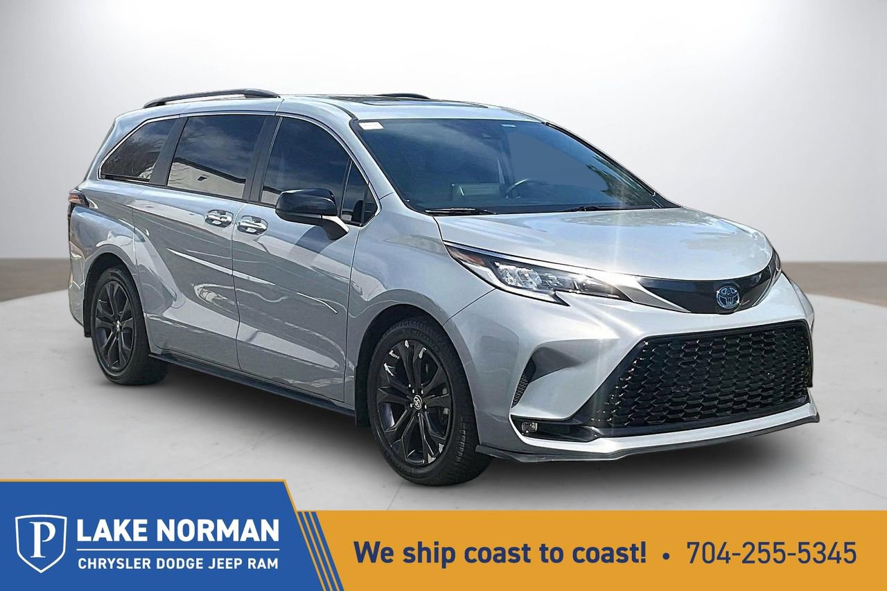 Used 2023 Toyota Sienna XSE