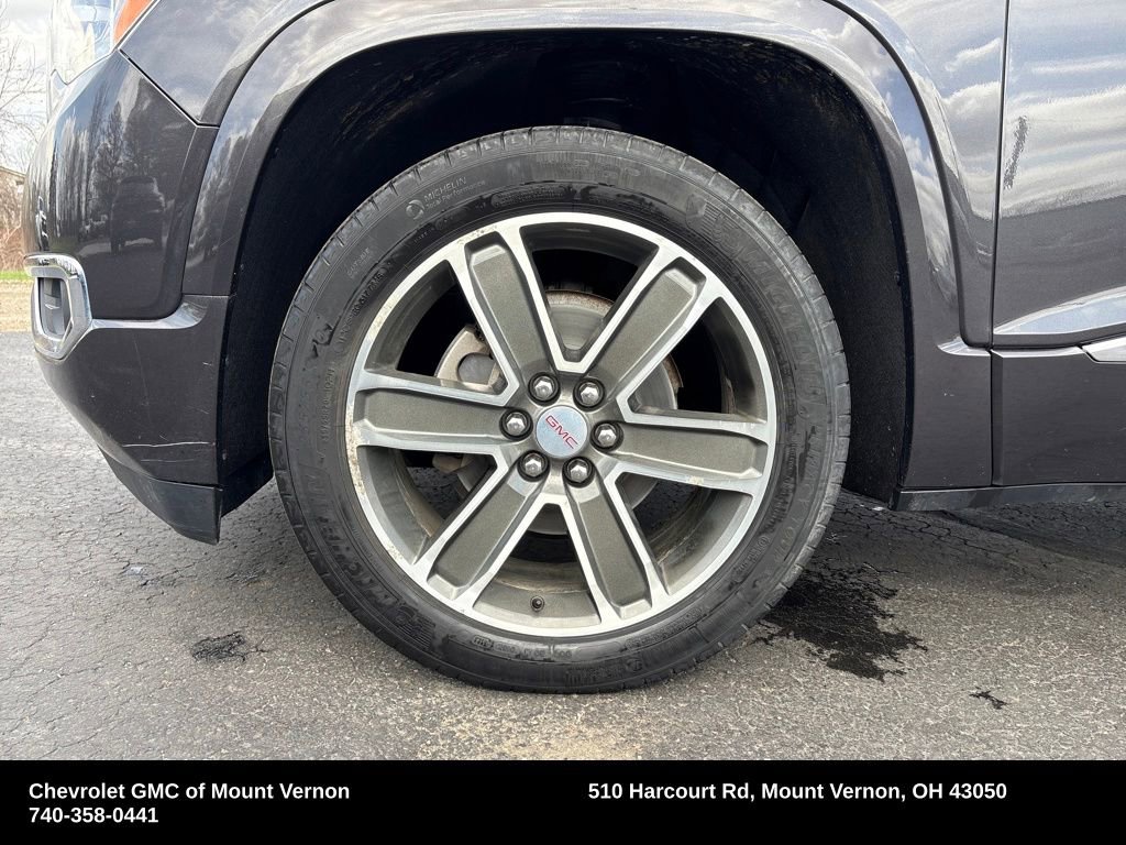 Used 2017 GMC Acadia Denali w/ Technology Package FWD image 30