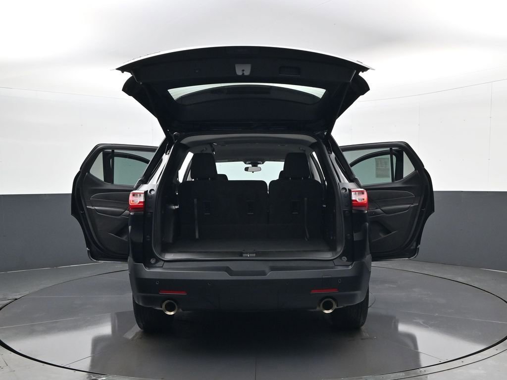 Used 2019 Chevrolet Traverse LT image 33