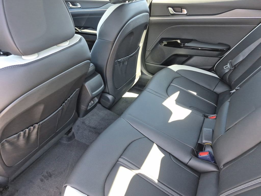 New 2026 Kia K5 GT-Line image 12