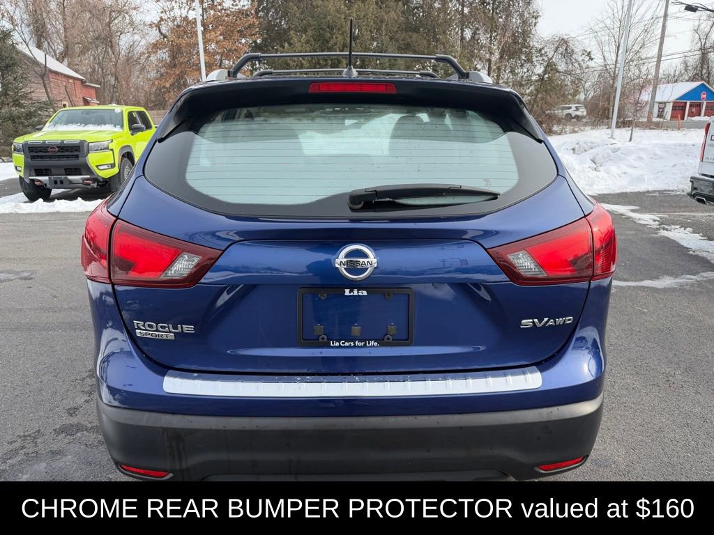 Used 2018 Nissan Rogue Sport SV w/ SV Technology Package image 7