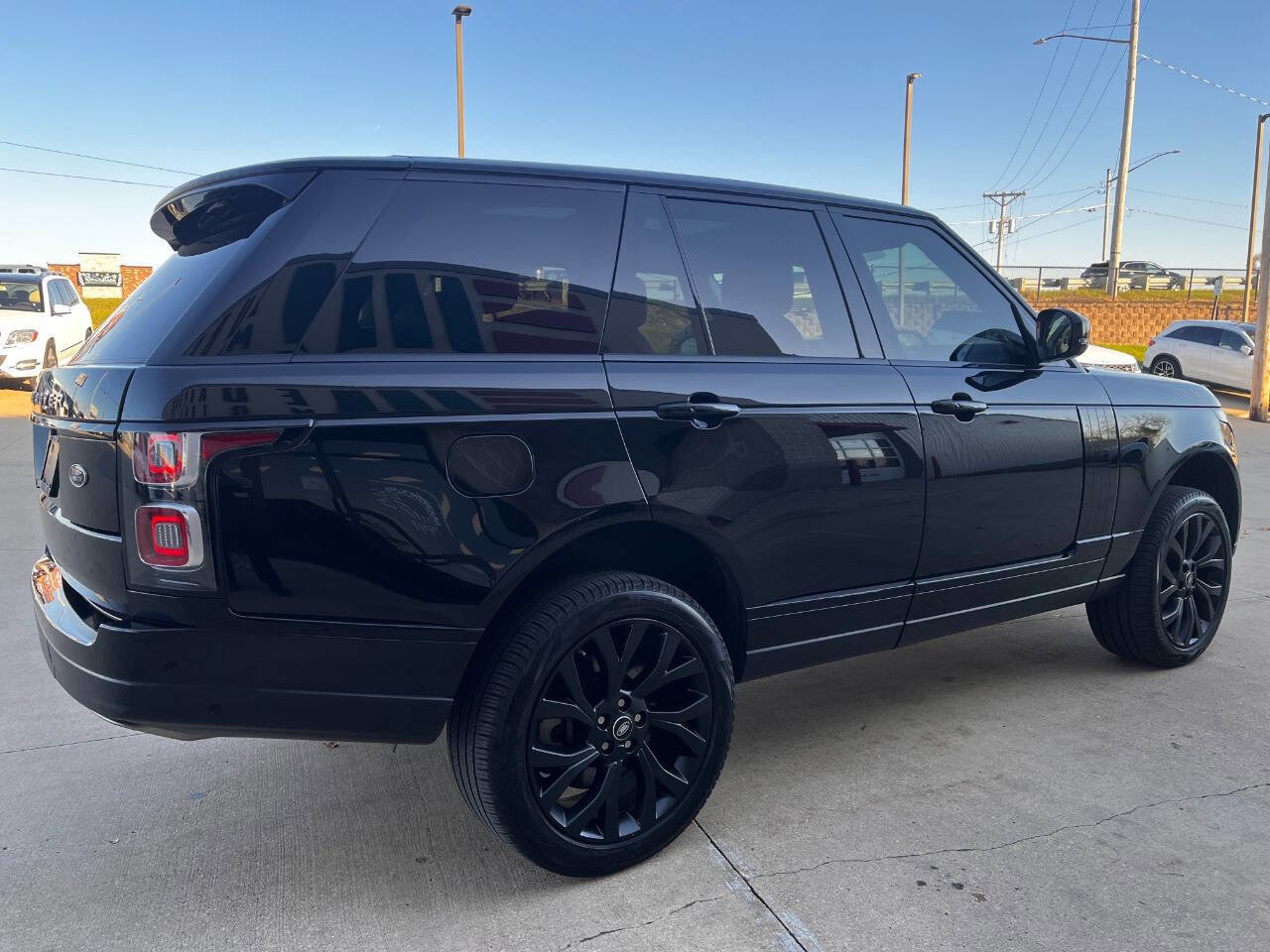 Used 2021 Land Rover Range Rover Westminster Edition image 5