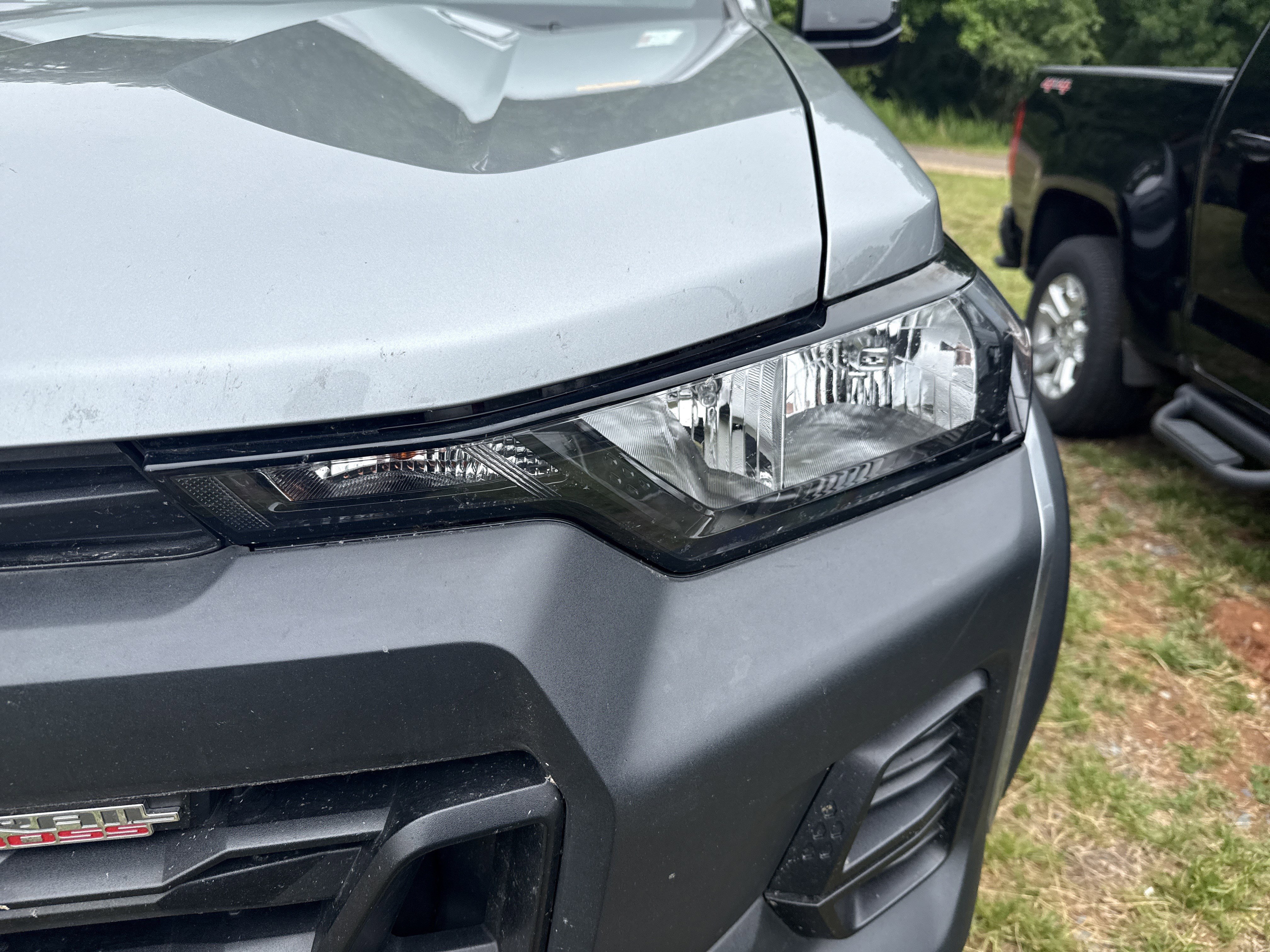 Used 2023 Chevrolet Colorado Trail Boss w/ Safety Package AWD/4WD image 9