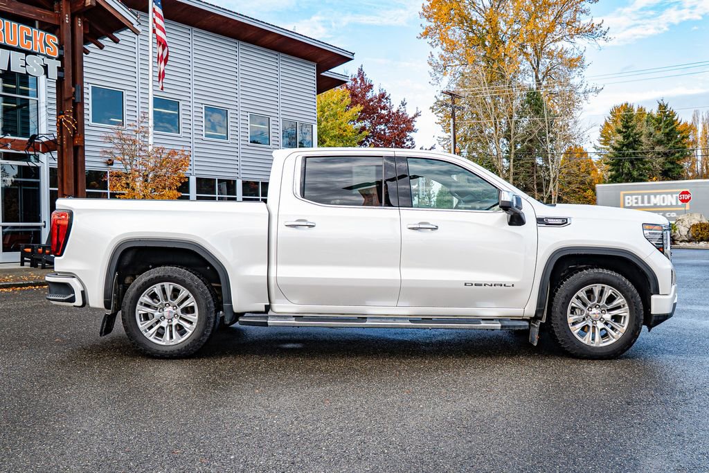 Used 2022 GMC Sierra 1500 Denali w/ Technology Package image 2