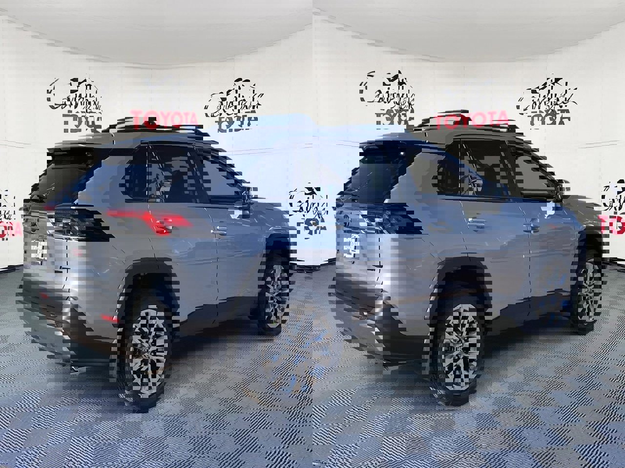 New 2025 Toyota RAV4 Limited image 8
