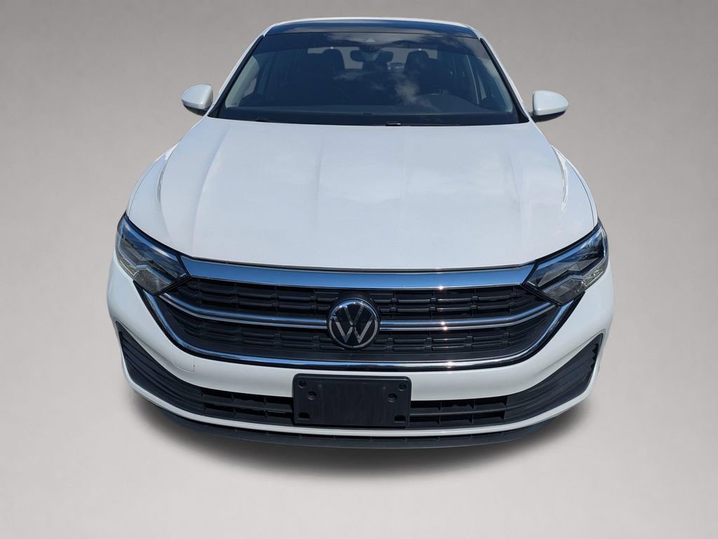 Used 2023 Volkswagen Jetta SE FWD image 8