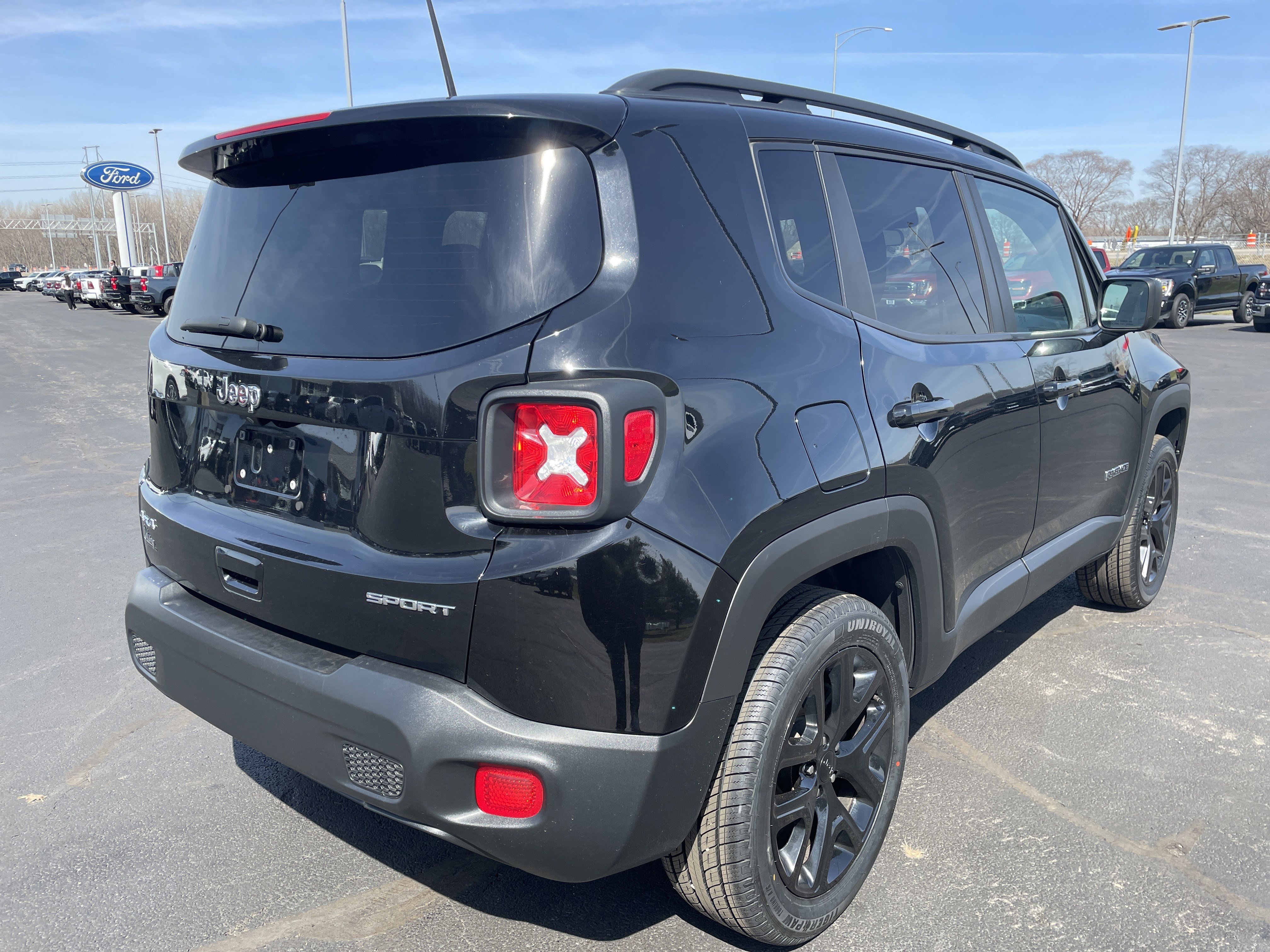 Used 2019 Jeep Renegade Sport w/ Sport Appearance Group image 5