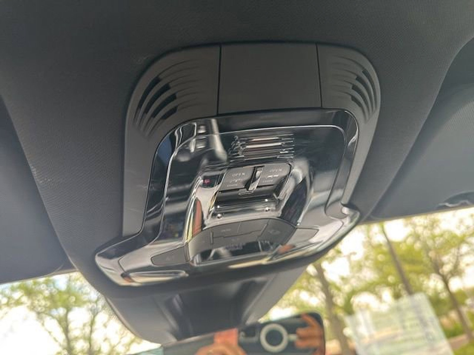 Used 2024 Alfa Romeo Tonale Veloce w/ Active Assist Package image 17