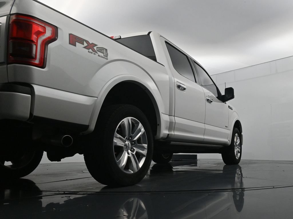 Used 2016 Ford F150 Platinum w/ Equipment Group 701A Luxury AWD/4WD image 31