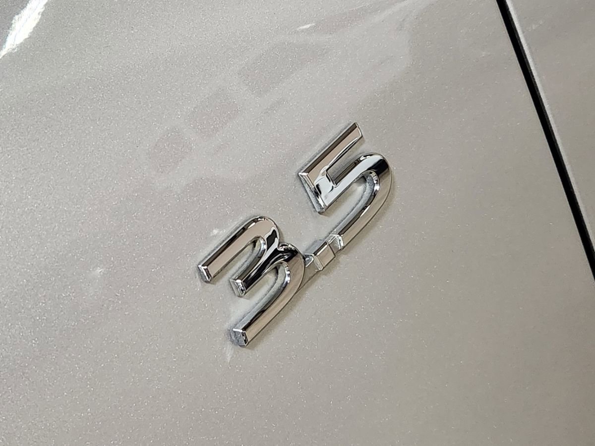 Used 2019 INFINITI QX60 Luxe w/ Essential Package image 26