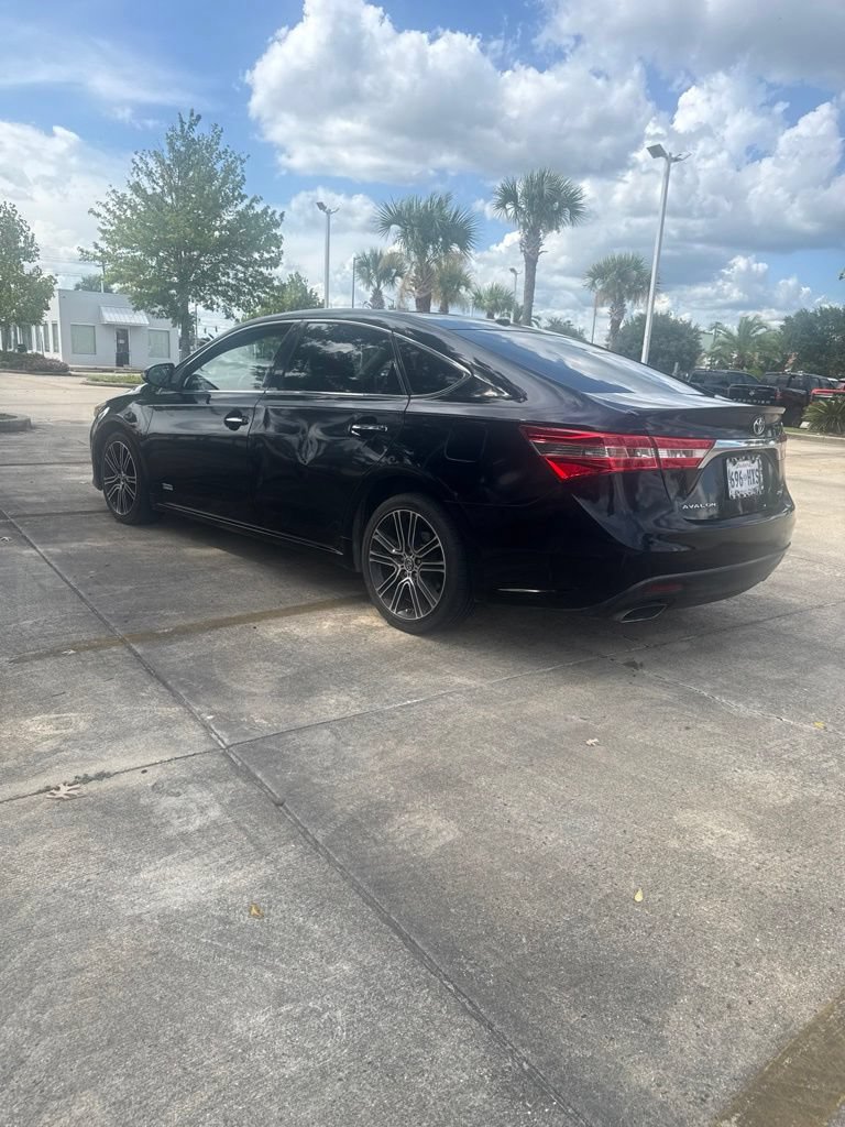 Used 2015 Toyota Avalon XLE Touring Sport Edition FWD image 2
